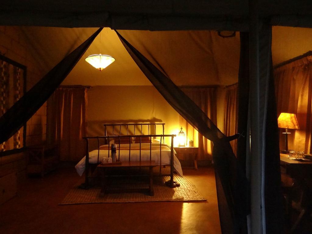 Maua Ikweta Safari Camp酒店 外观 照片