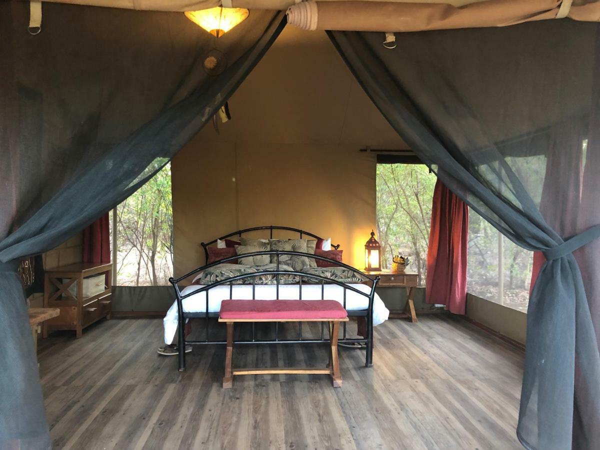 Maua Ikweta Safari Camp酒店 外观 照片